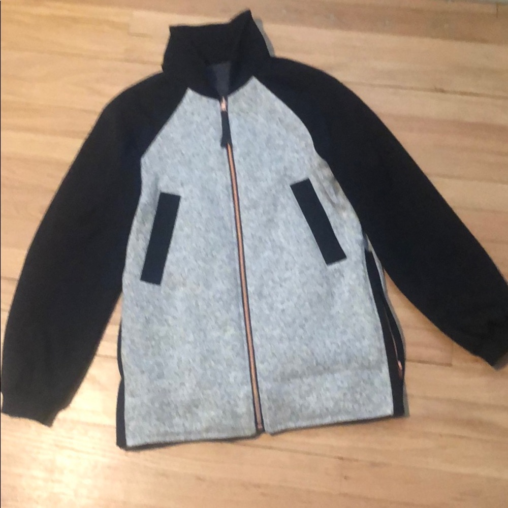 Reversible Lululemon jacket with rose gold zipper